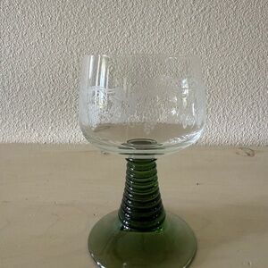 Luminarc Roemer Wine Glass Etched Grapes Beehive Green Stem